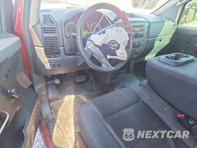 Zdjęcie 8 z 12 samochodu: 2013 NISSAN TITAN S VIN:1N6BA0CH1DN312440 - miniatura