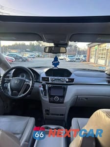 Zdjęcie 9 z 11 samochodu: 2015 HONDA ODYSSEY EXL VIN:5FNRL5H68FB071963 - miniatura