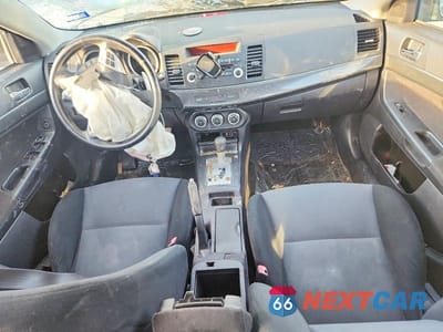 Zdjęcie 8 z 13 samochodu: 2010 MITSUBISHI LANCER GTS VIN:JA32X8HWXAU013553 - miniatura