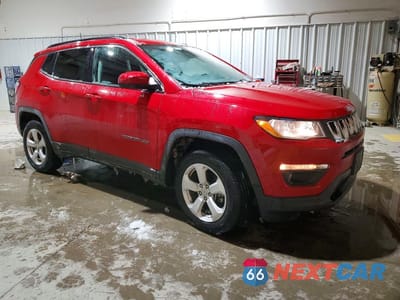 Czwarte zdjęcie samochodu z boku: 2018 JEEP COMPASS LATITUDE VIN:3C4NJDBB0JT481297 - miniatura