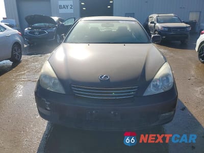 Piąte zdjęcie samochodu w środku: 2003 LEXUS ES 300 VIN:JTHBF30G330087448 - miniatura