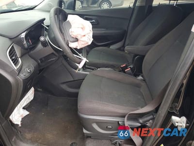 Zdjęcie 7 z 12 samochodu: 2018 CHEVROLET TRAX LS VIN:3GNCJKSB5JL303937 - miniatura