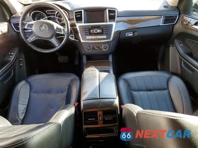 Zdjęcie 8 z 11 samochodu: 2013 MERCEDES-BENZ GL 450 4MATIC VIN:4JGDF7CE0DA165168 - miniatura