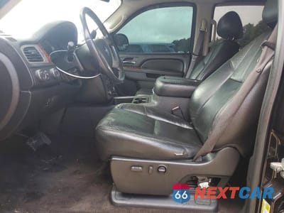 Zdjęcie 7 z 11 samochodu: 2010 GMC SIERRA K1500 SLT VIN:3GTXKWE20AG158860 - miniatura