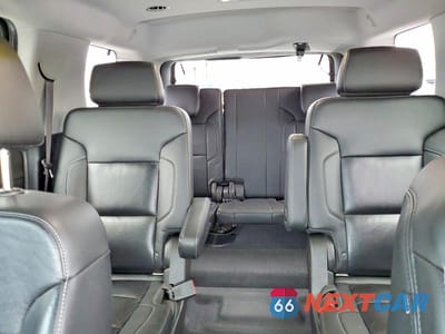 Zdjęcie 10 z 12 samochodu: 2020 CHEVROLET TAHOE C1500 LT VIN:1GNSCBKC0LR129124 - miniatura