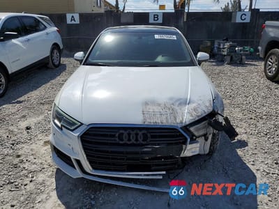 Piąte zdjęcie samochodu w środku: 2018 AUDI A3 PREMIUM PLUS VIN:WAUGUGFF5J1035861 - miniatura