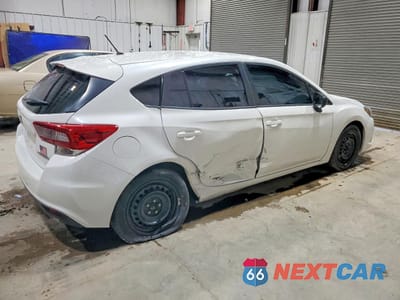 Trzecie zdjęcie samochodu z tyłu: 2021 SUBARU IMPREZA VIN:4S3GTAB60M3700814 - miniatura