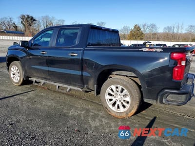 Drugie zdjęcie samochodu z przodu: 2022 CHEVROLET SILVERADO K1500 CUSTOM VIN:3GCPDBEK5NG564545 - miniatura