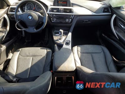 Zdjęcie 8 z 11 samochodu: 2018 BMW 320 XI VIN:WBA8A3C52JA505278 - miniatura