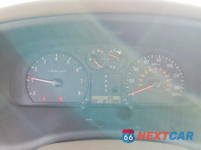 Zdjęcie 9 z 12 samochodu: 2005 HYUNDAI SONATA GL VIN:KMHWF25S15A119185 - miniatura