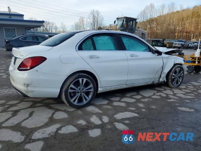 Trzecie zdjęcie samochodu z tyłu: 2021 MERCEDES-BENZ C 300 4MATIC VIN:W1KWF8EB0MR631792 - miniatura