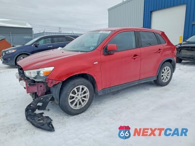 2017 MITSUBISHI RVR SE JA4AJ3AUXHZ605441 - główne zdjęcie licytacji z USA - miniatura