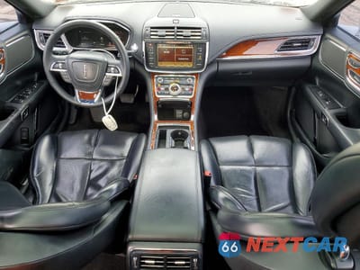 Zdjęcie 8 z 12 samochodu: 2018 LINCOLN CONTINENTAL SELECT VIN:1LN6L9SK9J5601251 - miniatura