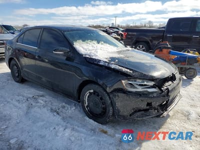 Czwarte zdjęcie samochodu z boku: 2013 VOLKSWAGEN JETTA VIN:3VWDP7AJ3DM367200 - miniatura