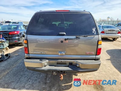 Zdjęcie 6 z 14 samochodu: 2006 GMC YUKON XL DENALI VIN:1GKFK66U36J166098 - miniatura
