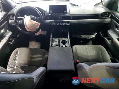 Zdjęcie 8 z 12 samochodu: 2023 HONDA PILOT SPORT VIN:5FNYG1H30PB023616 - miniatura