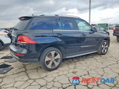 Trzecie zdjęcie samochodu z tyłu: 2016 MERCEDES-BENZ GLE 350 VIN:4JGDA5JB4GA684904 - miniatura