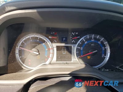 Zdjęcie 9 z 13 samochodu: 2019 TOYOTA 4RUNNER VIN:JTEZU5JR0K5200108 - miniatura