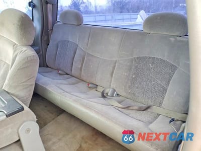 Zdjęcie 10 z 13 samochodu: 2000 CHEVROLET SILVERADO K1500 VIN:1GCEK19T9YE385334 - miniatura