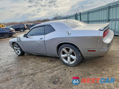 Drugie zdjęcie samochodu z przodu: 2013 DODGE CHALLENGER SXT VIN:2C3CDYAG5DH611255 - miniatura