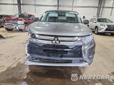 Piąte zdjęcie samochodu w środku: 2018 MITSUBISHI OUTLANDER ES VIN:JA4AD2A30JJ003998 - miniatura