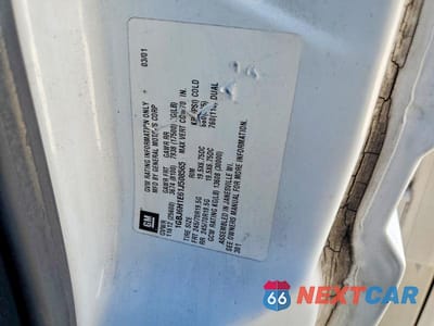 Zdjęcie 10 z 10 samochodu: 2001 CHEVROLET C6 BOX TRUCK VIN:1GBJ6H1E61J508565 - miniatura