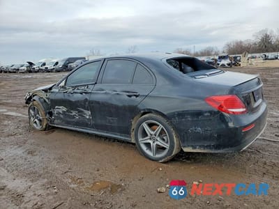 Drugie zdjęcie samochodu z przodu: 2019 MERCEDES-BENZ E 300 4MATIC VIN:WDDZF4KB5KA635116 - miniatura