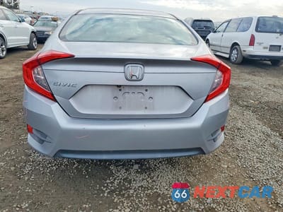 Zdjęcie 6 z 11 samochodu: 2016 HONDA CIVIC EX VIN:19XFC2F75GE207115 - miniatura
