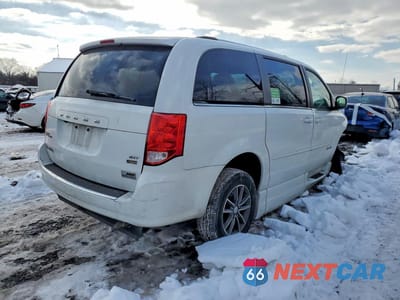 Trzecie zdjęcie samochodu z tyłu: 2017 DODGE GRAND CARAVAN SXT VIN:2C4RDGCG6HR861634 - miniatura