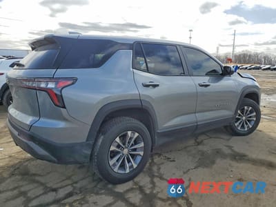 Trzecie zdjęcie samochodu z tyłu: 2026 CHEVROLET EQUINOX LT VIN:3GNAXHEG7TL212364 - miniatura