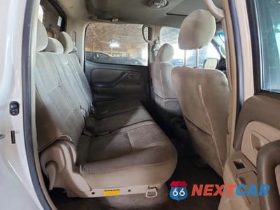 Zdjęcie 10 z 12 samochodu: 2005 TOYOTA TUNDRA SR5 VIN:5TBET34165S492211 - miniatura