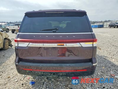 Zdjęcie 6 z 13 samochodu: 2023 LINCOLN NAVIGATOR L RESERVE VIN:5LMJJ3LG8PEL07126 - miniatura