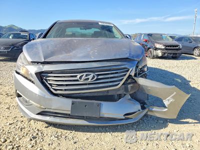 Piąte zdjęcie samochodu w środku: 2017 HYUNDAI SONATA SE VIN:5NPE24AF1HH530633 - miniatura