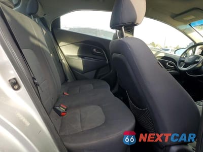 Zdjęcie 10 z 12 samochodu: 2012 KIA RIO LX VIN:KNADM5A34C6013652 - miniatura
