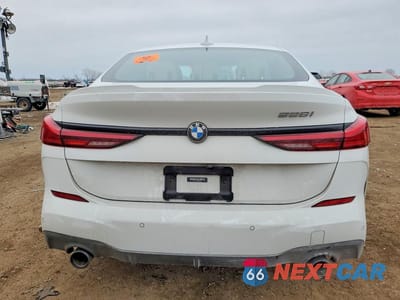 Zdjęcie 6 z 11 samochodu: 2021 BMW 228I VIN:WBA53AK00M7H33193 - miniatura