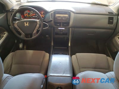 Zdjęcie 8 z 13 samochodu: 2006 HONDA PILOT EX VIN:2HKYF18456H559831 - miniatura