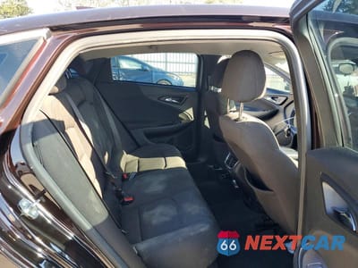 Zdjęcie 10 z 12 samochodu: 2020 CHEVROLET MALIBU LT VIN:1G1ZD5ST2LF053762 - miniatura