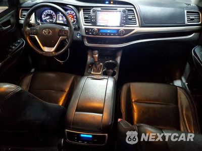 Zdjęcie 8 z 14 samochodu: 2016 TOYOTA HIGHLANDER XLE VIN:5TDJKRFH8GS245748 - miniatura