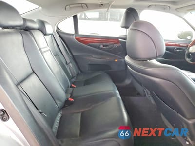 Zdjęcie 10 z 13 samochodu: 2007 LEXUS LS 460 BASE VIN:JTHBL46F075014558 - miniatura