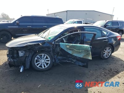 2015 TOYOTA AVALON XLE 4T1BK1EB6FU173666 - główne zdjęcie licytacji z USA - miniatura