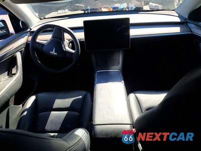 Zdjęcie 8 z 12 samochodu: 2024 TESLA MODEL Y VIN:7SAYGDED2RF118926 - miniatura