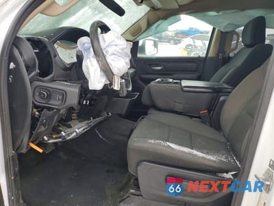 Zdjęcie 7 z 11 samochodu: 2021 RAM 1500 TRADESMAN VIN:1C6RRFGG4MN616710 - miniatura