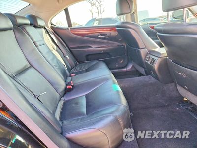 Zdjęcie 10 z 12 samochodu: 2012 LEXUS LS VIN:JTHGL5EF9C5045492 - miniatura