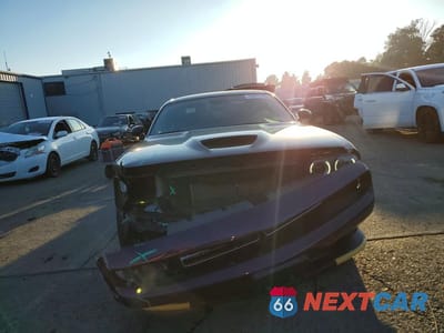 Piąte zdjęcie samochodu w środku: 2020 DODGE CHALLENGER GT VIN:2C3CDZJGXLH253803 - miniatura