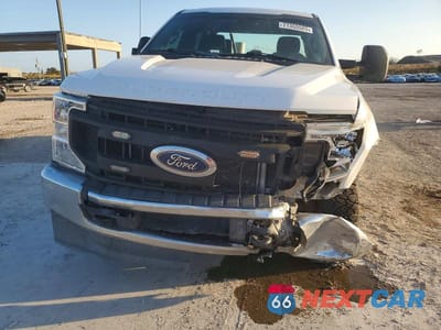 Zdjęcie 9 z 10 samochodu: 2019 FORD F250 SUPER DUTY UTILITY / SERVICE TRUCK VIN:1FD7W2B67MEC14434 - miniatura