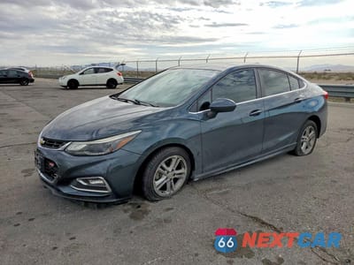 2018 CHEVROLET CRUZE LT 1G1BE5SM7J7206957 - główne zdjęcie licytacji z USA - miniatura