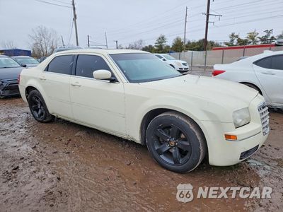 Czwarte zdjęcie samochodu z boku: 2006 CHRYSLER 300 VIN:2C3KA53G66H127257 - miniatura