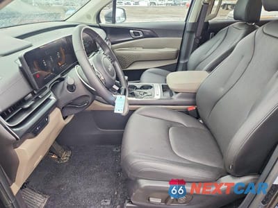 Zdjęcie 7 z 13 samochodu: 2025 KIA CARNIVAL LX VIN:KNDNB5K31S6535343 - miniatura