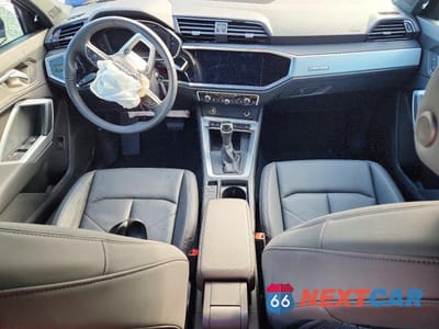 Zdjęcie 8 z 11 samochodu: 2021 AUDI Q3 PREMIUM S LINE 45 VIN:WA1DECF38M1100587 - miniatura