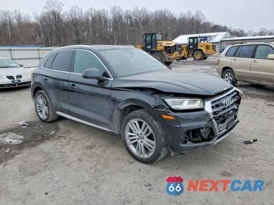 Czwarte zdjęcie samochodu z boku: 2019 AUDI Q5 PREMIUM PLUS VIN:WA1BNAFY3K2098973 - miniatura